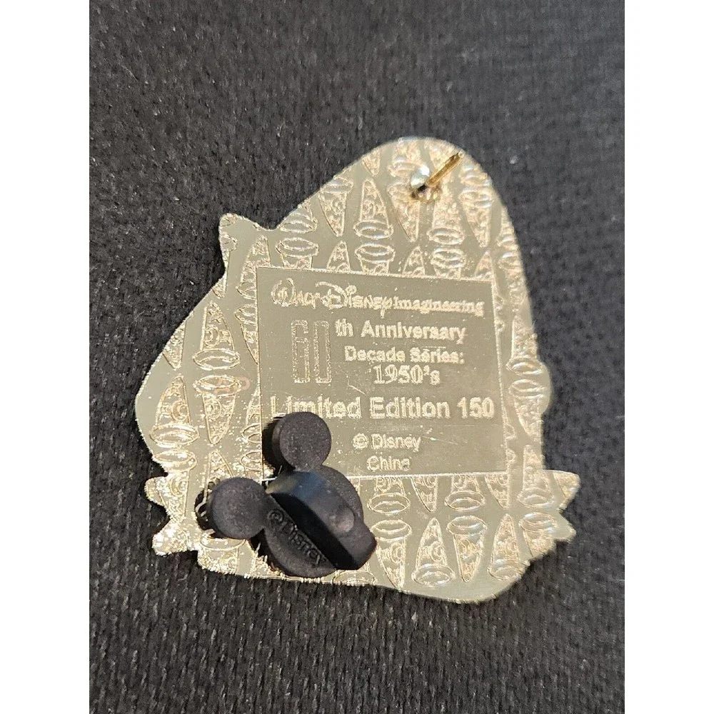 Rare‎ Disney Pin DUMBO RIDE FANTASYLAND Artist Proof LE Only 25 made AP 00020